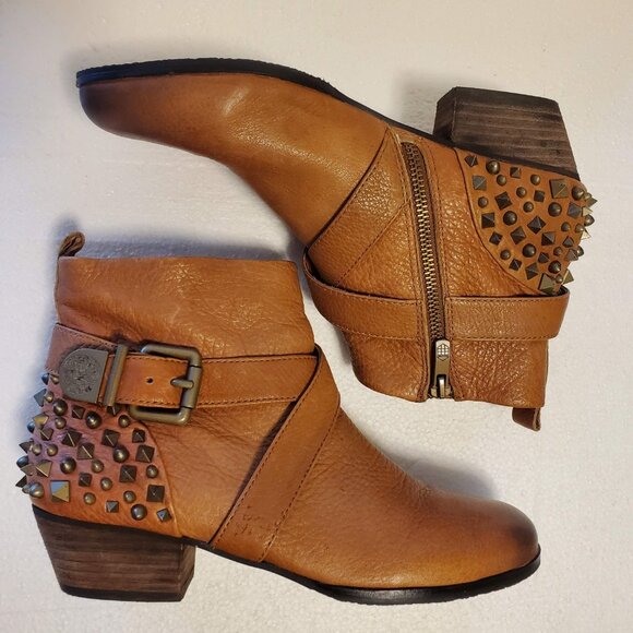 Vince Camuto Marcin Leather Studded Ankle Bootie Tan Brown - (8.5B / 38.5) - Picture 3 of 16